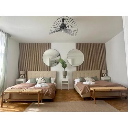 Designer Apartment Near Main Station