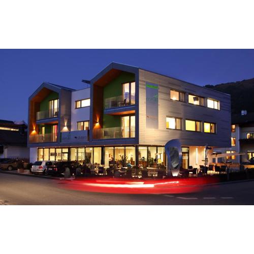 Die Dorfvilla - Includes Tauern Spa Kaprun Wellness Access 13 km away