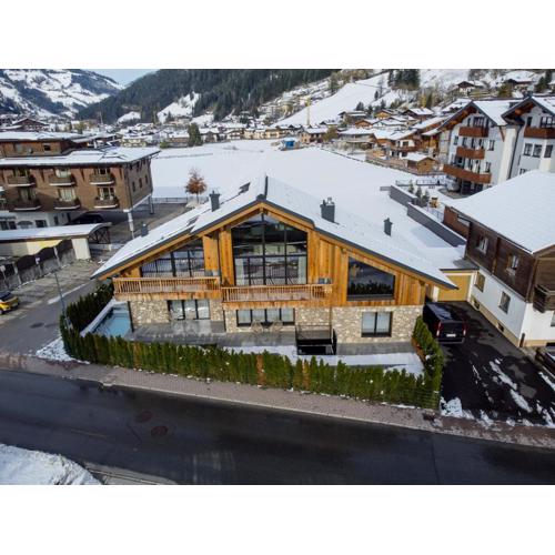Dorfchalet das Luxus-Wellness-Chalet im Skigebiet
