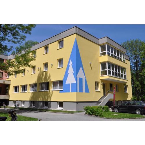 Eduard-Heinrich-Haus, Hostel
