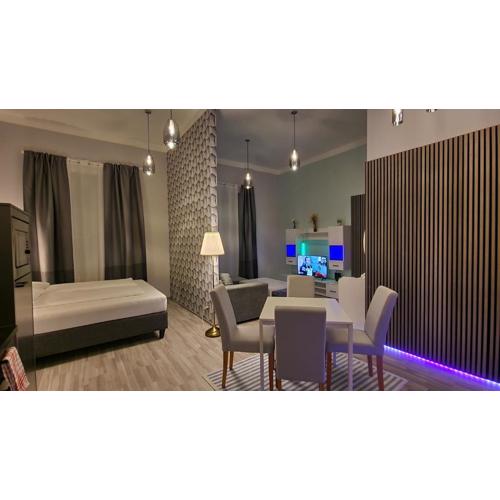 Elegance Studios