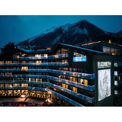 Elizabeth Arthotel Adults Only