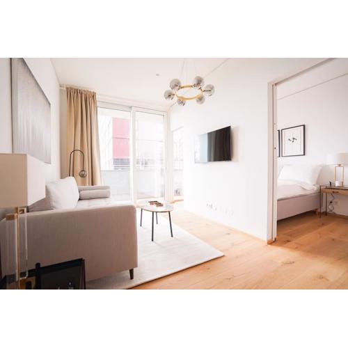Executive Suite w/ Rooftop Pool