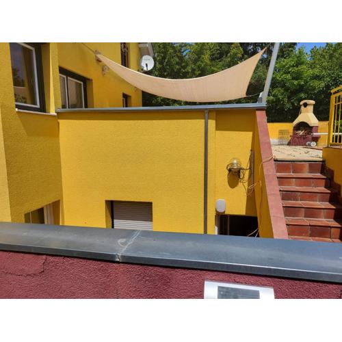 EXPLORE Wien Österreich VIENNA Austria WALTZ and CASTLES Residenz Habsburg great 2-rooms-apartment near SCHÖNBRUNN Breakfast Metro U3 U4 busses 48a 51a city kids pets