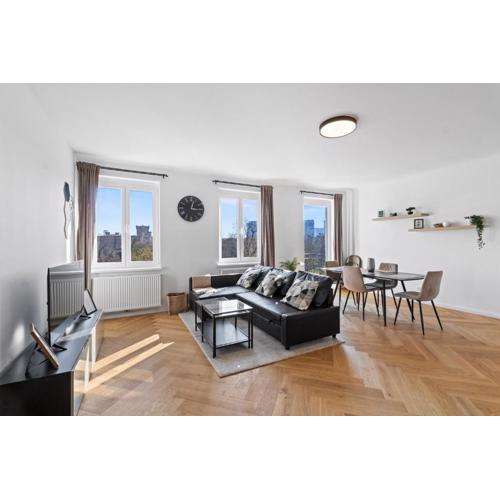 FeelHome-Balkon-Zentrum-6 Gäste-WiFi-Smart TV