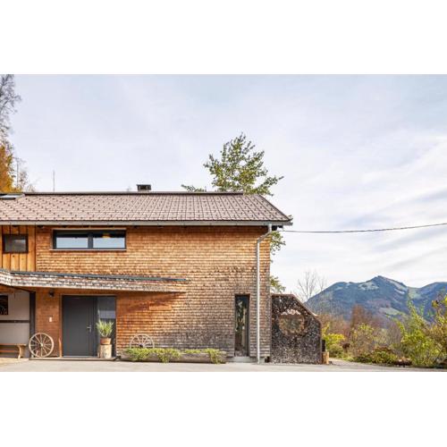 Ferienhaus am Berg