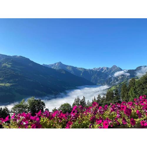Ferienhaus Zillertal Panorama Blick Balkon Sauna