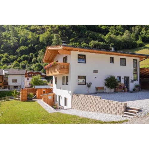 Ferienwohnung Alpenland - schönes, neues Apartment