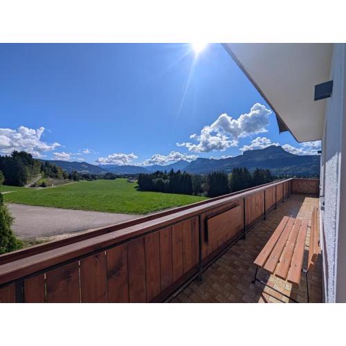 Ferienwohnung am Bauernhof, Seeblick, Bergpanorama
