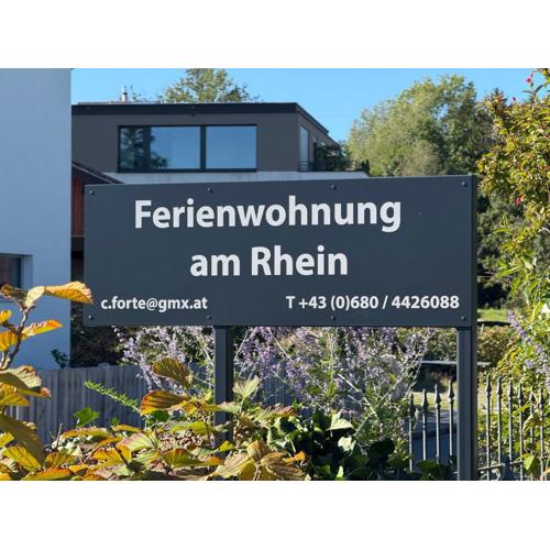 Ferienwohnung am Rhein