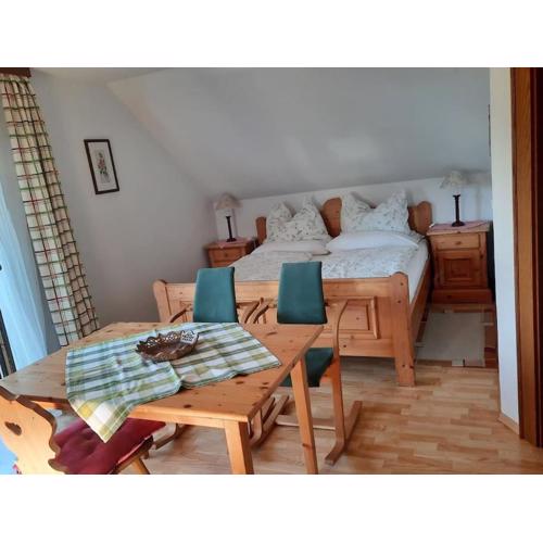 Ferienwohnung direkt am See 4