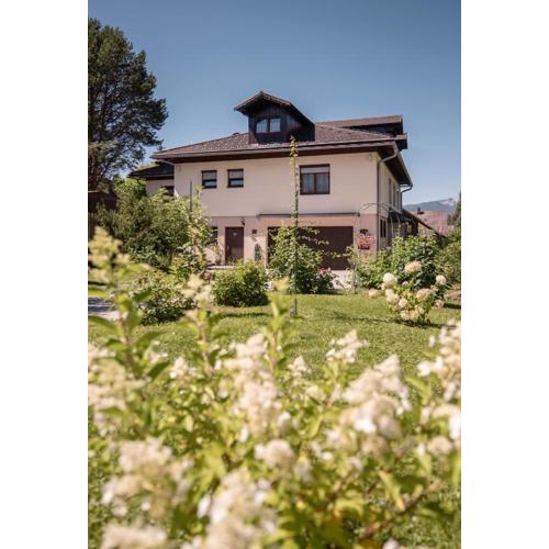 Ferienwohnung Felicitas mit Sauna by Appartementhaus Theresia