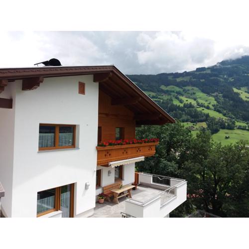 Ferienwohnung Hippach - Monika Sporer