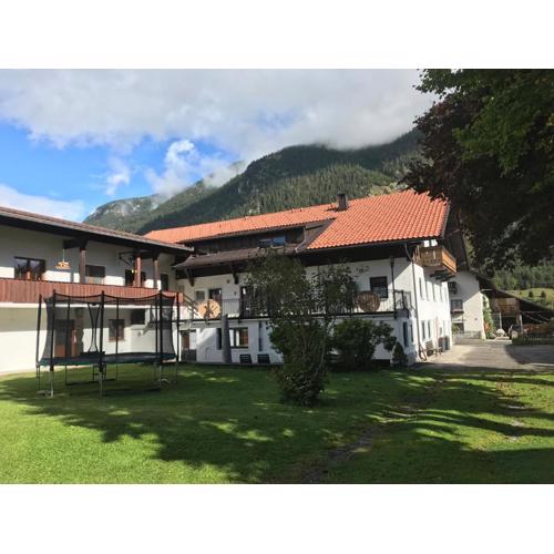 Ferienwohnung Pony Ziegen Hasen Ranch In Bichlbach