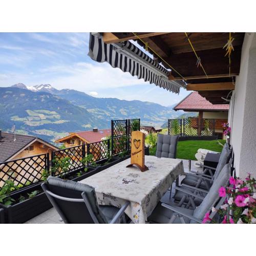 Ferienwohnung Zillertalblick