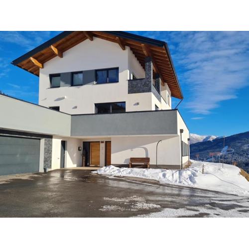 Flat in Wagrain near Ski Slopes
