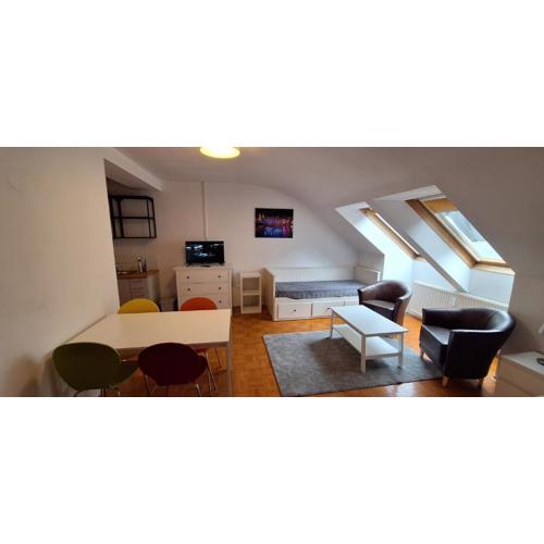 Flataid Apartment Obere Bahnstraße - Grazer Messe