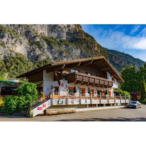 Gasthof Rafting Alm