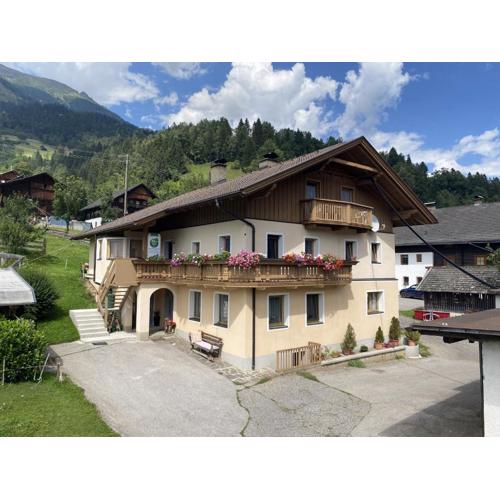 Gemütliche Wohnung mit Terrasse und Panoramabalkon- Stofbauer