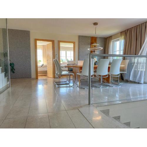 "GLÜCKSMOMENT" - Premium Apartments Seekirchen, beeindruckende Ferienwohnung mit gemeinsam genutzter Poolarea