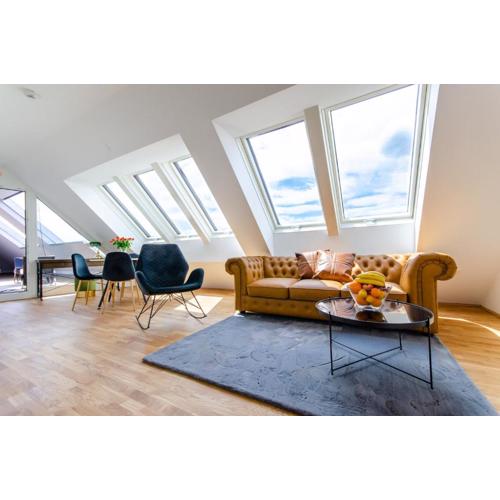 Grand Quarters City Residence