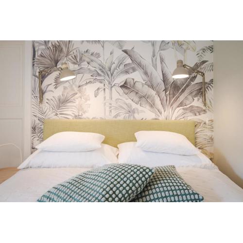 Green flat by GrazRentals with garden view & parking included