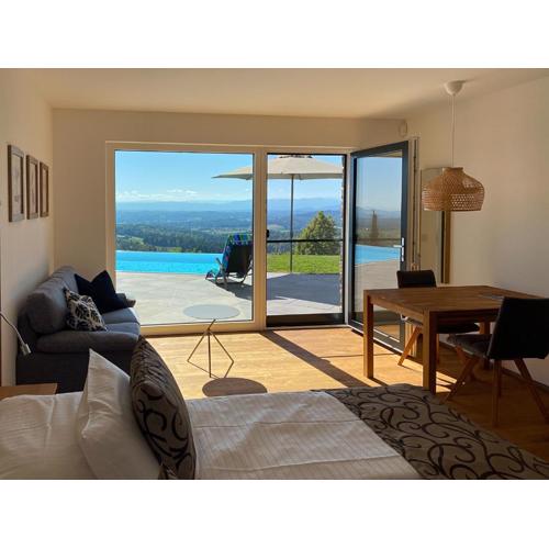 Greim 15 --- Apartment mit Pool und Fernsicht 30m2
