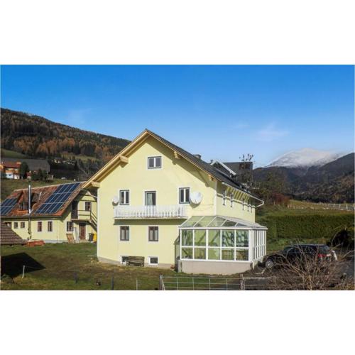 Großes Ferienhaus In Oberwoelz
