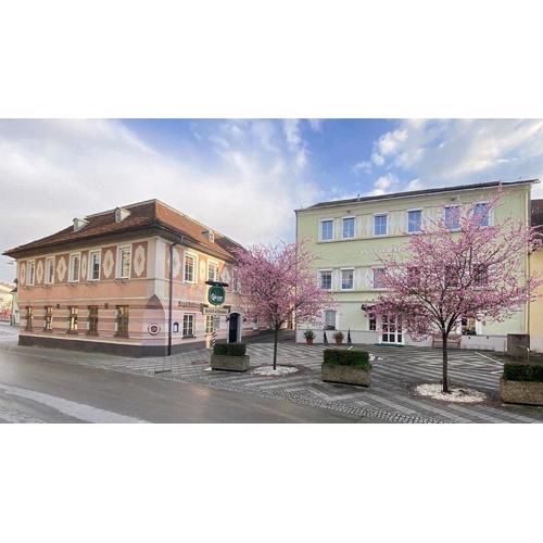 Hametner mit Innviertlerhaus mit Thermenzugang
