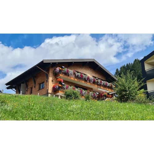 Haus Alpenglück