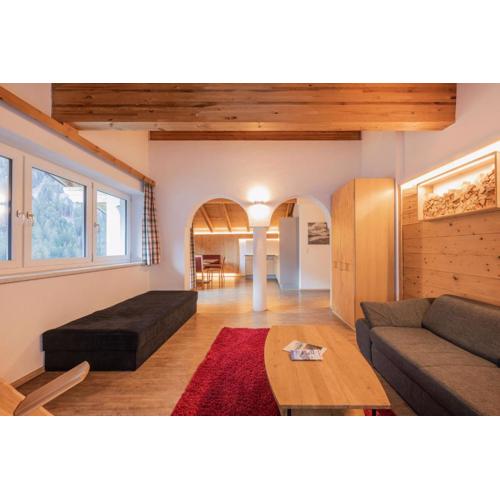 Haus Alpenkönigin - Apartments Stubaital