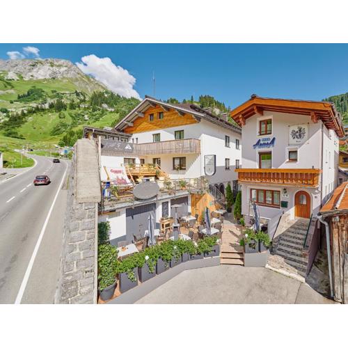 Haus Flexen rooms & apartments
