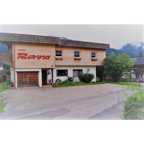 Haus Ronna