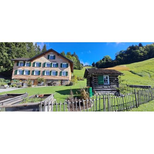 Haus Schmitta