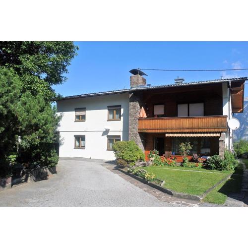 Haus Stratton