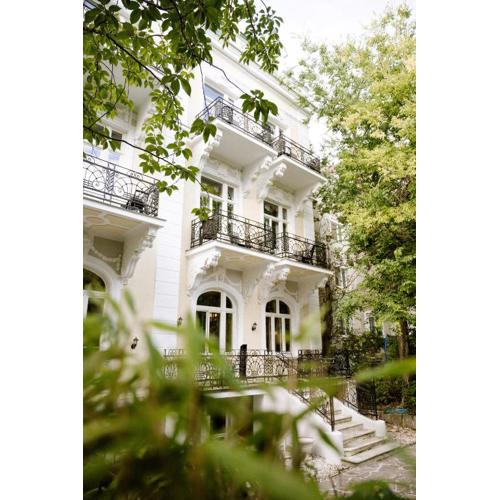hideauts hotels Villa R