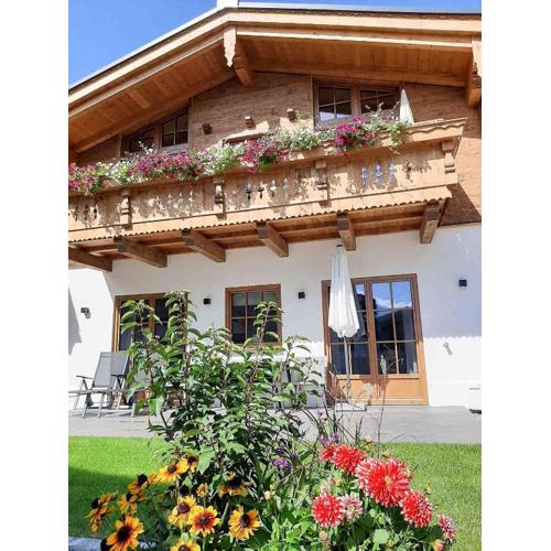 Hochalmbahnen Chalets Rauris 1-11 WE1, Maislaufeldweg 1k EG