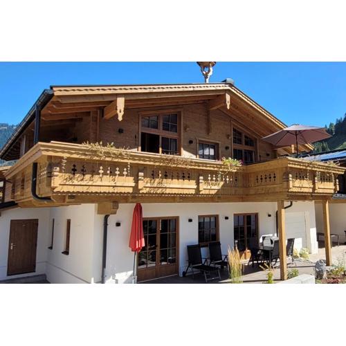 Hochalmbahnen Chalets Rauris 1-16 WE2, Maislaufeldweg 1p OG