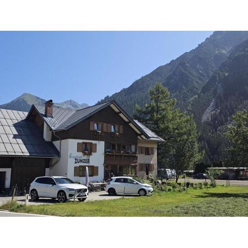 Holiday Apartment in Mittelberg with Wifi