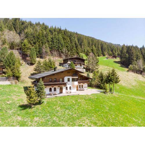 Holiday Home Berghaus by Interhome