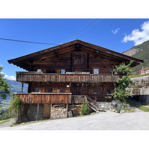 Holiday Home Hochzillertalblick by Interhome