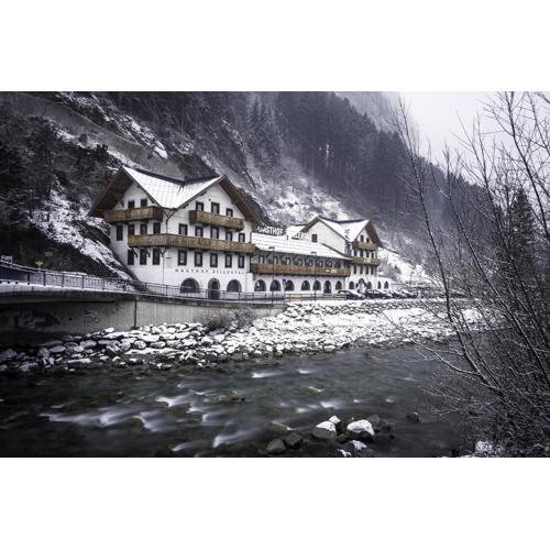 Hostel Chillertal