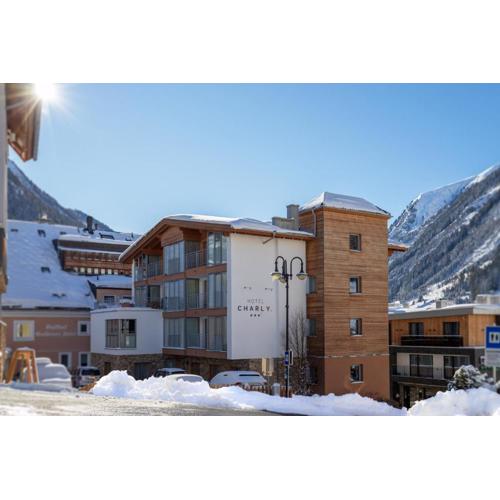 Hotel Charly
