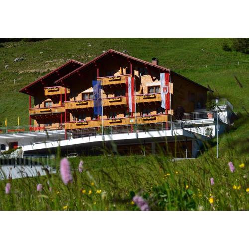 Hotel Garni Alpina