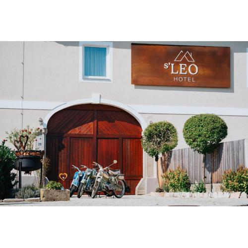 Hotel Leo