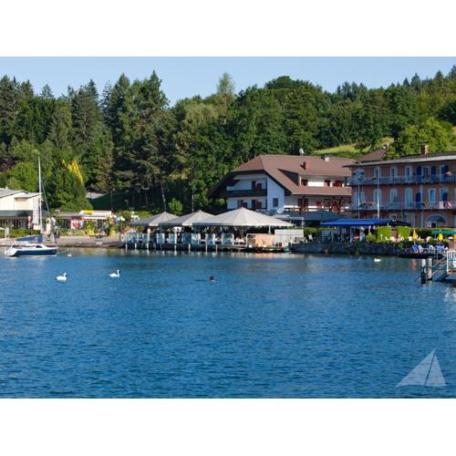 Hotel-Restaurant "Veldener Traumschiff" direkt am See in 2min im Zentrum