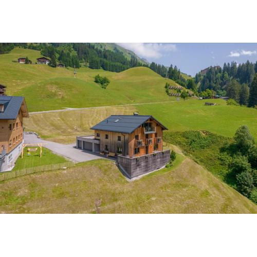 HUS24