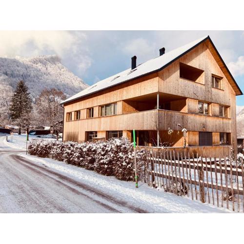 hus56