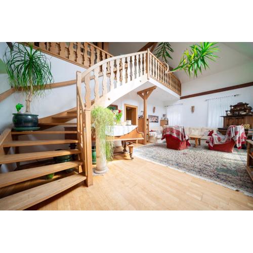 Idyllisches Ferienhaus, Pool & Badeteich nahe Wien