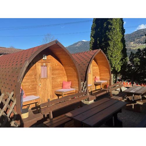 Inn-side ADVENTURE CABINS